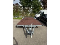 AUKL8793_2741318 vehicle image