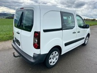 AUKL8793_2741109 vehicle image