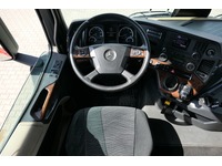 DOLD2821_2688259 vehicle image