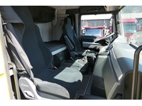DOLD2821_2694094 vehicle image
