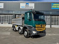 AGRO3463_2900319 vehicle image