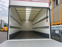 BASE719_2956808 vehicle image