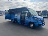 INTE10658_2827160 vehicle image