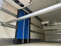 FLEI778_2978666 vehicle image
