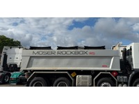 UNIK8334_2912819 vehicle image