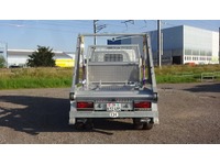 DTCH10536_2765684 vehicle image