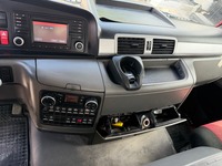 UNIK8334_2945995 vehicle image