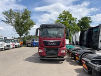 UNIK8334_2945995 vehicle image