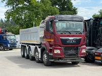 UNIK8334_2945995 vehicle image