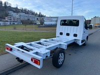 WIND191_2829352 vehicle image