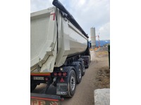 KOBE10393_2766276 vehicle image