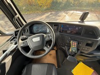 TMR8055_2752527 vehicle image