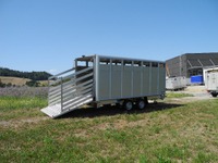 HUTT218_3009102 vehicle image