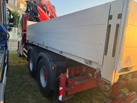 0537025 vehicle image