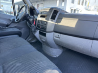 FILI229_2854939 vehicle image