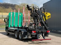 TMR8055_2868612 vehicle image