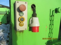 JAQU922_2810132 vehicle image