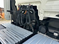 UNIK8334_2690500 vehicle image
