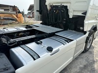 UNIK8334_2690500 vehicle image