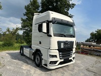 UNIK8334_2690500 vehicle image