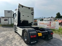 UNIK8334_2690500 vehicle image