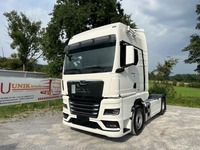 UNIK8334_2690500 vehicle image