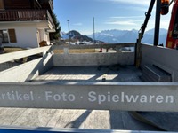 0472025 vehicle image