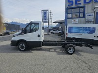 SEDU206_2503081 vehicle image