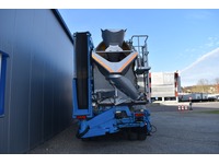 TOC1273_2856304 vehicle image