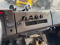 AGRO3463_2862207 vehicle image