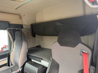 UNIK8334_2884773 vehicle image