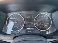 UNIK8334_2964584 vehicle image