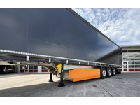 GREA182_2922487 vehicle image
