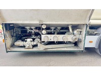 TAMZ4659_3003959 vehicle image