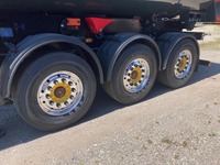 INTG9387_2708249 vehicle image