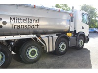 NUES8043_2838913 vehicle image