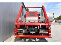 TOC1273_3026802 vehicle image