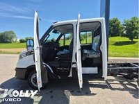 KOLL209_2948947 vehicle image