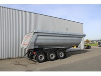 BFS260_2757047 vehicle image