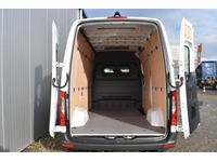 TOC1273_2778451 vehicle image