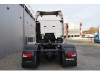 TOC1273_2751176 vehicle image