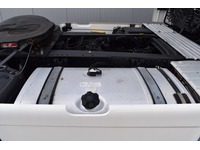 TOC1273_2751176 vehicle image