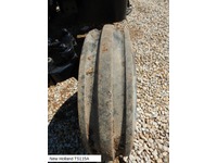 FUER278_2941263 vehicle image