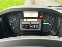 WIND191_2709156 vehicle image