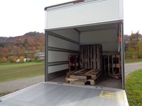 GEHR175_2769575 vehicle image