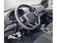 MOSE812_2678581 vehicle image