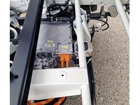 MOSE812_2678581 vehicle image