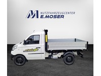 MOSE812_2678581 vehicle image
