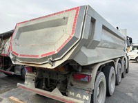 GRUN9543_3011772 vehicle image