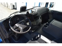 TOC1273_3036678 vehicle image